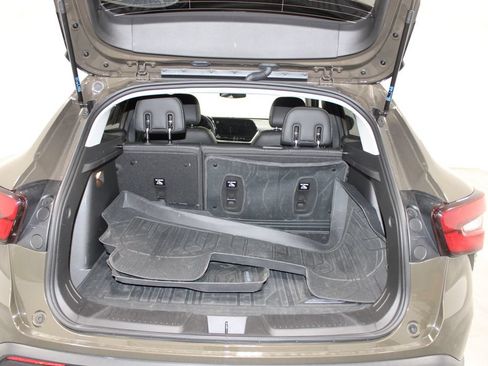 Used 2024 Chevrolet Trax ACTIV w/ Sunroof Package FWD image 14