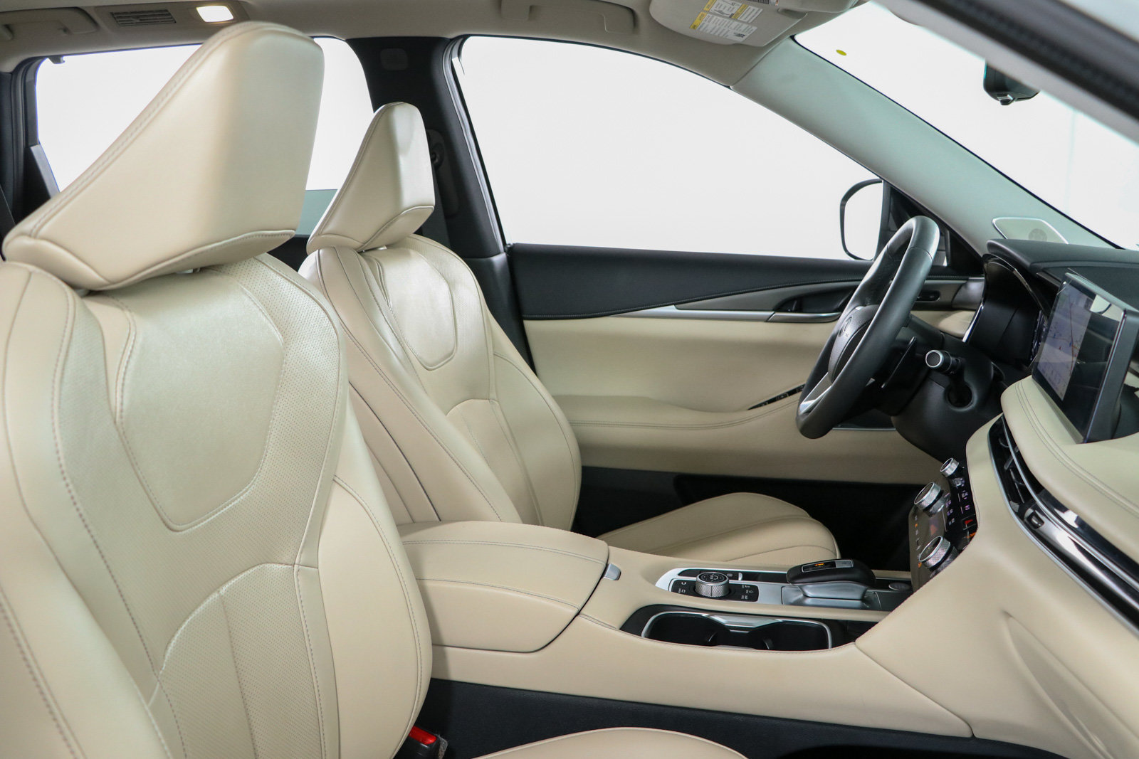 Used 2024 INFINITI QX60 Luxe w/ Vision Package AWD/4WD image 30