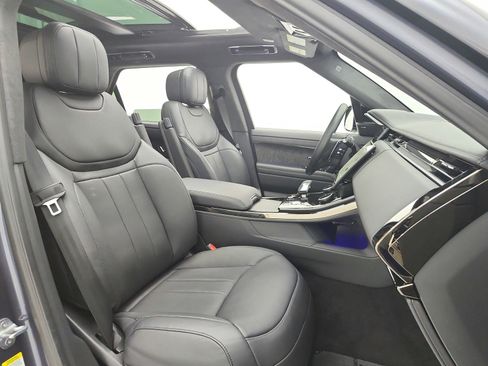 Used 2023 Land Rover Range Rover Sport First Edition image 29