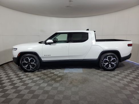 Used 2024 Rivian R1T Adventure Dual AWD/4WD image 2