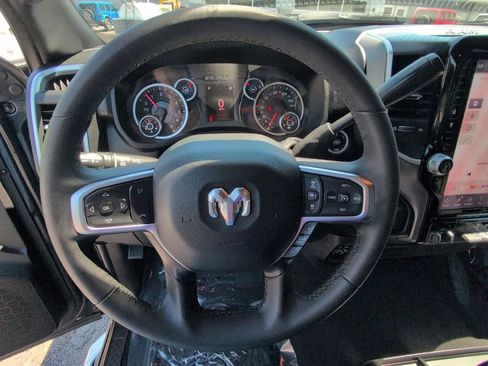 Used 2025 RAM 2500 Big Horn AWD/4WD image 26