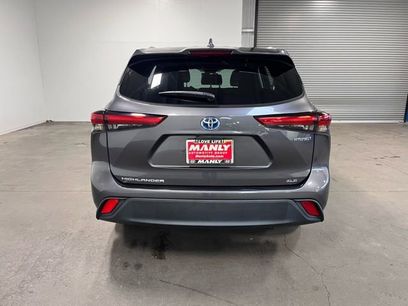 Used 2022 Toyota Highlander XLE