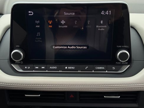 Used 2024 Nissan Rogue SV w/ SV Premium Package image 23