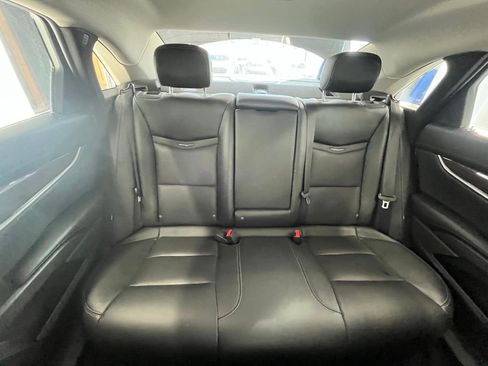 Used 2015 Cadillac XTS Luxury image 27