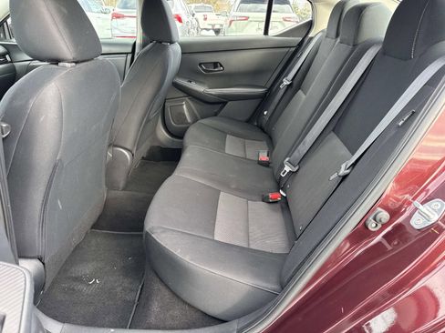 Used 2024 Nissan Sentra SV image 27