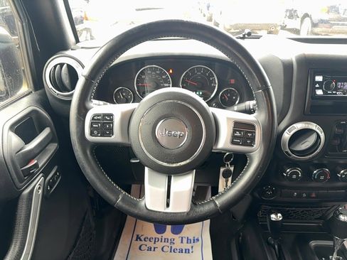 Used 2015 Jeep Wrangler Unlimited Sport image 14