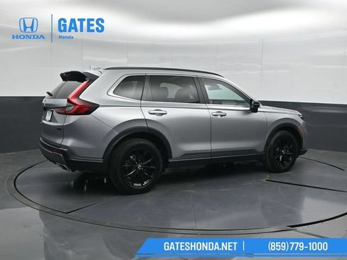 Used 2025 Honda CR-V Sport-L image 2