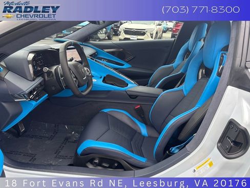 Used 2023 Chevrolet Corvette Stingray Premium Conv w/ Z51 Performance Package image 15