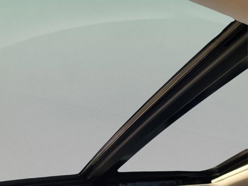 Certified 2025 INFINITI QX60 Luxe image 10