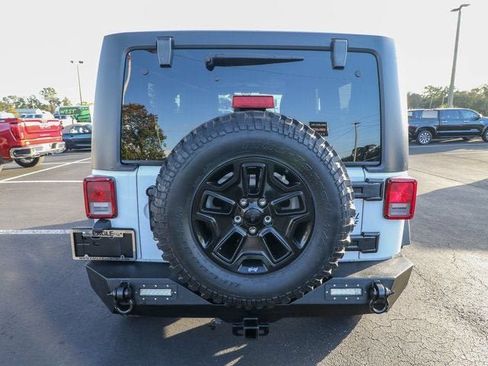 Used 2015 Jeep Wrangler Sport AWD/4WD image 8