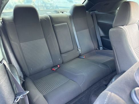 Used 2018 Dodge Challenger SXT RWD image 12