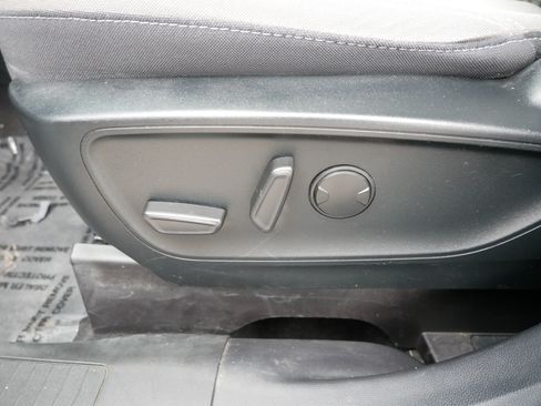 Certified 2020 Ford Escape SE AWD/4WD image 19