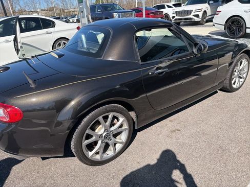 Used 2013 MAZDA MX-5 Miata Grand Touring w/ Premium Pkg RWD image 19