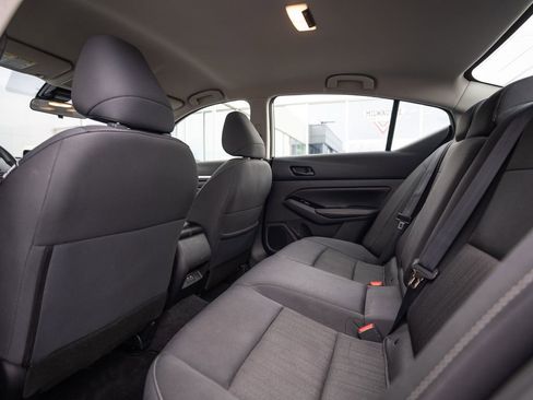 Used 2023 Nissan Altima 2.5 SV image 30