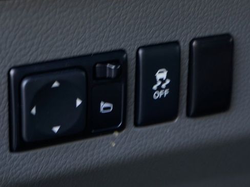 Used 2021 Nissan NV 3500 SL image 20