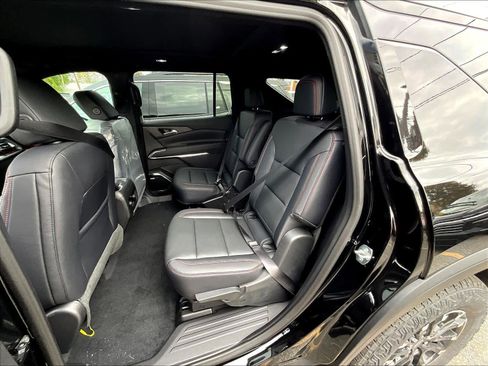 New 2026 Chevrolet Traverse Z71 w/ Enhanced Driving Package image 15