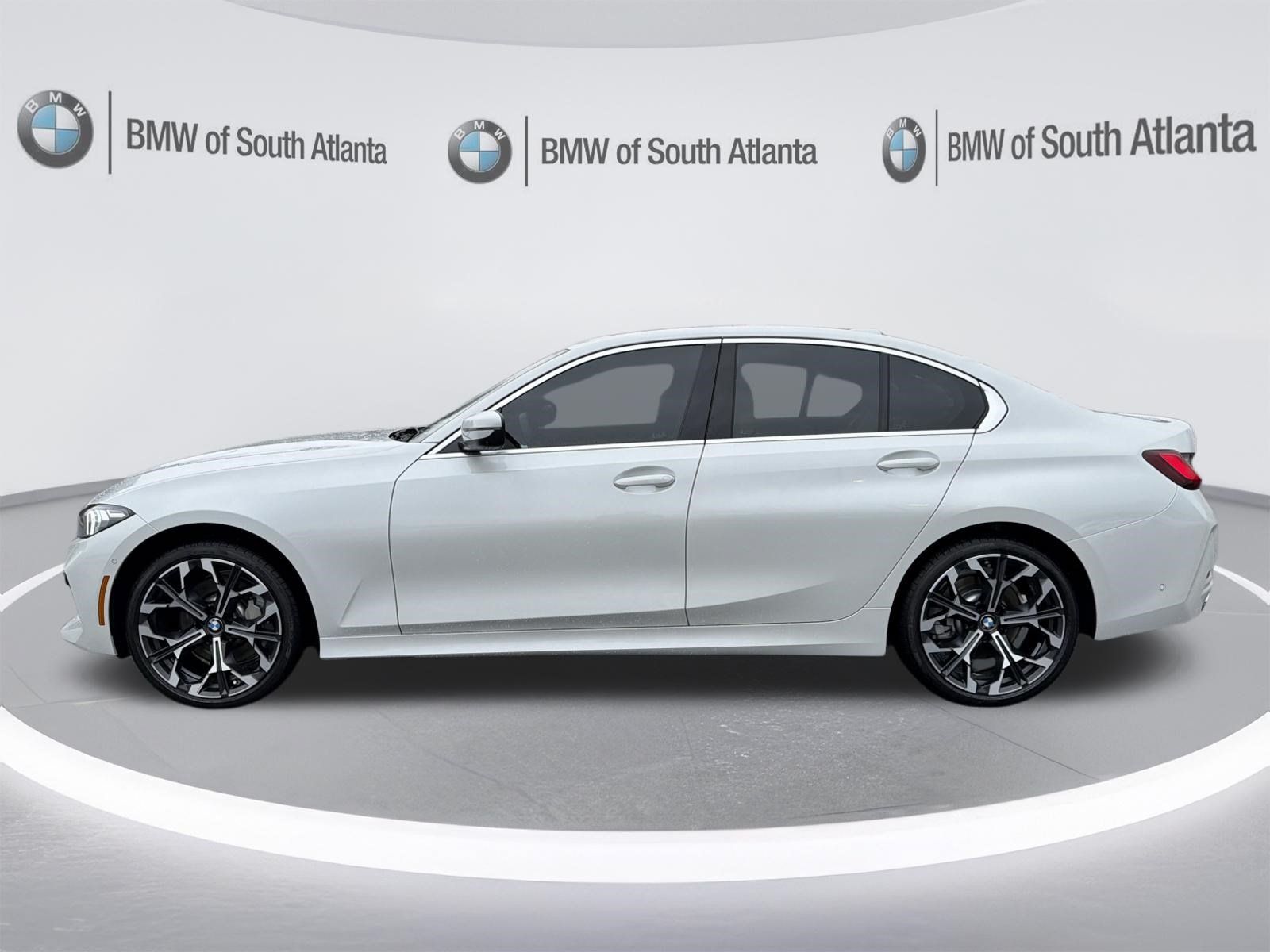 Certified 2026 BMW 330i Sedan w/ Premium Package RWD image 23