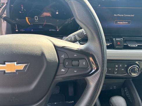 Used 2024 Chevrolet TrailBlazer LT FWD image 22