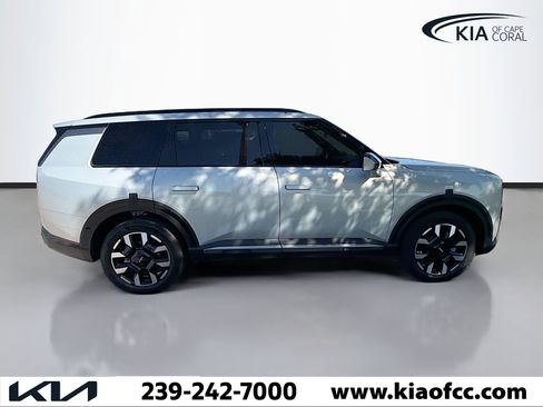 New 2027 Kia Telluride S image 6