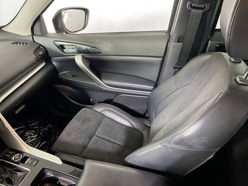 Used 2023 Mitsubishi Eclipse Cross SE image 23