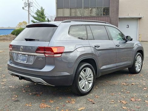 Used 2020 Volkswagen Atlas SE w/ Panoramic Sunroof Package image 11