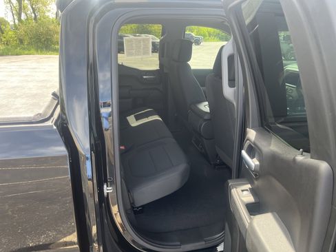 Used 2020 Chevrolet Silverado 1500 Custom Trail Boss w/ Custom Convenience Package AWD/4WD image 14