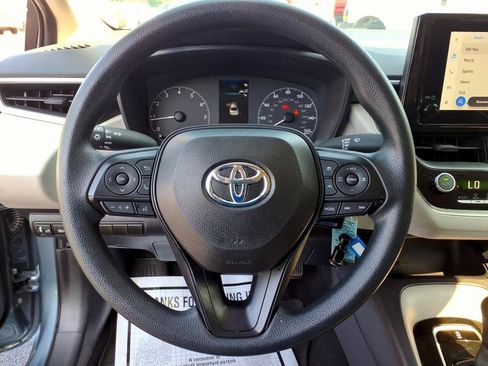 Certified 2025 Toyota Corolla LE FWD image 20