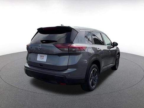 Used 2025 Nissan Rogue SV FWD image 15