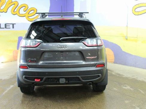 Used 2021 Jeep Cherokee Trailhawk w/ Sun & Sound Group image 7