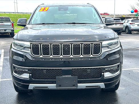 Used 2023 Jeep Wagoneer L Series II w/ Convenience Group I image 11