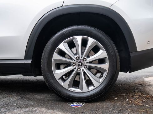 Used 2020 Mercedes-Benz GLE 350 350 4MATIC w/ Premium Package image 12