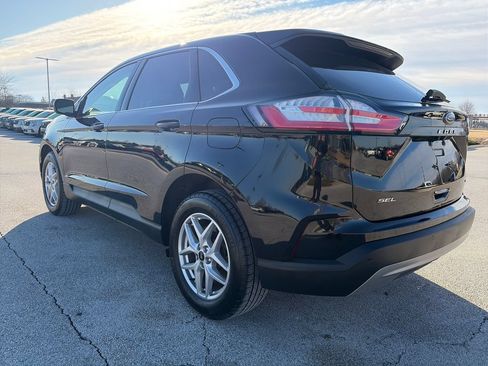 Used 2024 Ford Edge SEL w/ Convenience Package AWD/4WD image 5