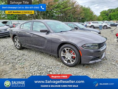 Used 2015 Dodge Charger SXT AWD/4WD image 5
