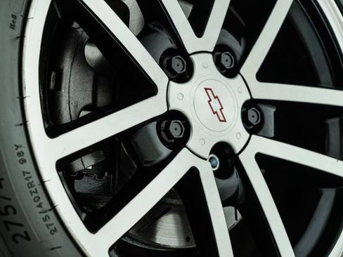 Used 2002 Chevrolet Camaro Z28 w/ SS Performance/Appearance Pkg image 22