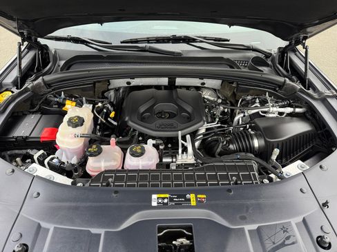 Used 2022 Jeep Grand Cherokee Limited 4xe image 20