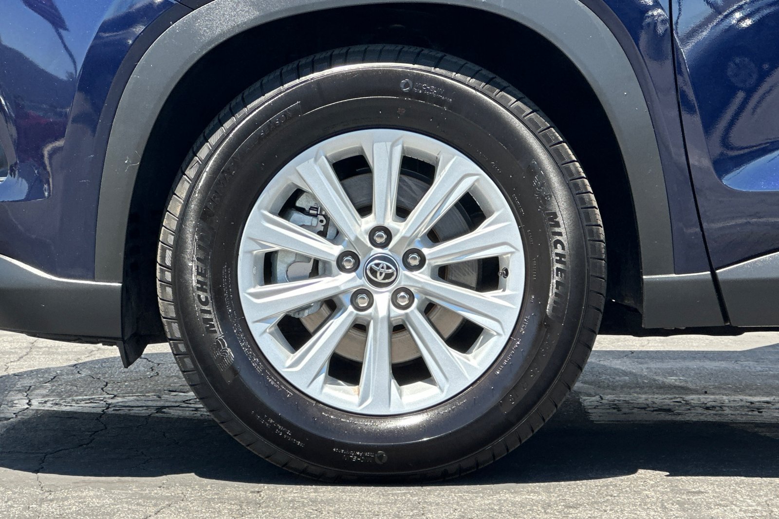 Certified 2025 Toyota Grand Highlander FWD image 27