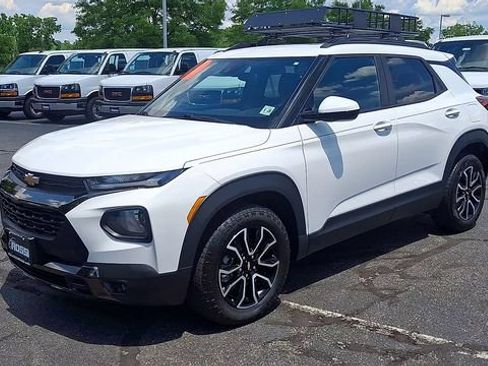 Used 2023 Chevrolet TrailBlazer ACTIV FWD image 4