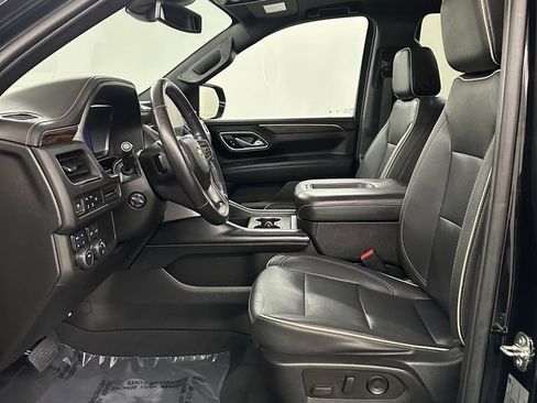 Used 2023 Chevrolet Tahoe Premier AWD/4WD image 11