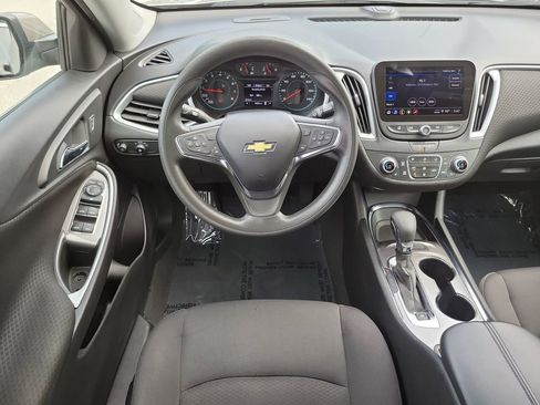 Used 2023 Chevrolet Malibu LT FWD image 12