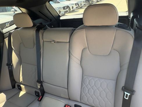 New 2026 Volvo XC60 B5 Plus w/ Protection Package Premier image 21