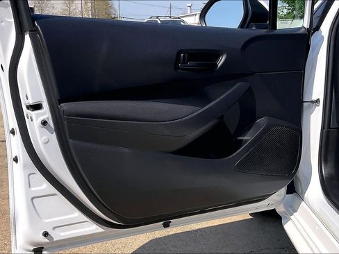 Used 2024 Toyota Corolla LE image 22