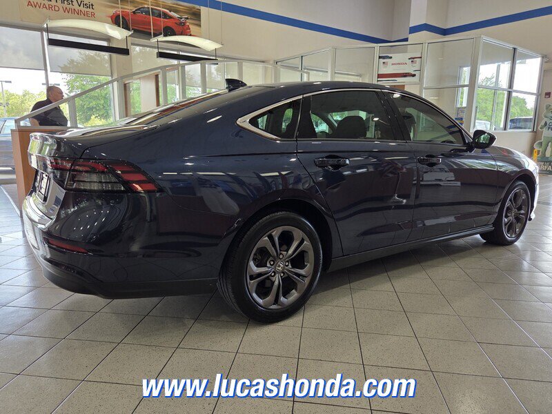 Used 2023 Honda Accord EX image 4