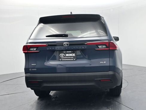 Used 2026 Toyota Grand Highlander XLE image 7