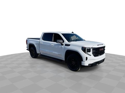 Used 2025 GMC Sierra 1500 Elevation image 2