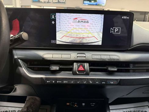 Used 2025 Kia K4 LXS image 17