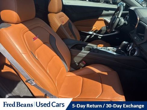 Used 2016 Chevrolet Camaro SS RWD image 11