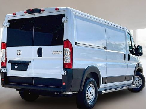 Used 2025 RAM ProMaster 2500 w/ U-Haul Equipment Group FWD image 6