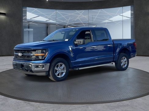 Used 2025 Ford F150 XLT w/ Equipment Group 301A Standard AWD/4WD image 2