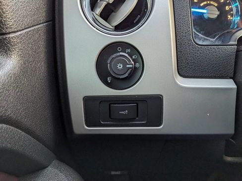 Used 2013 Ford F150 King Ranch w/ King Ranch Luxury Pkg image 38