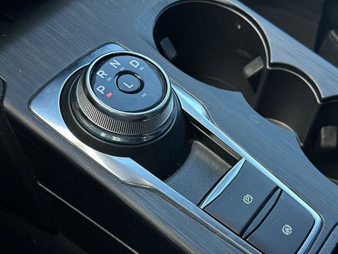 New 2024 Ford Escape ST-Line w/ Equipment Group 301A image 19